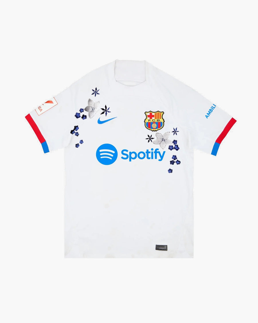 Barcelona hand-embroidered football shirt in white / blue, front view — CRID